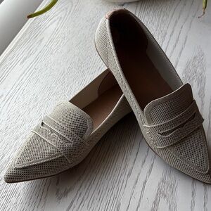 Aerosoles Gold/Cream Loafers/Flats for Women